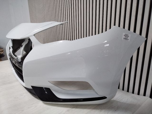 bontott NISSAN MICRA V Első Lökhárító (Üresen)