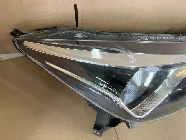 bontott NISSAN MICRA V Jobb Fényszóró