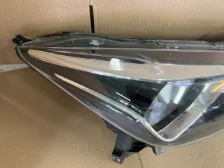 bontott NISSAN MICRA V Jobb Fényszóró