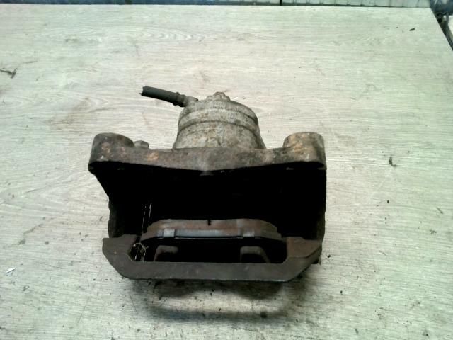 bontott NISSAN MURANO Bal első Féknyereg Munkahengerrel