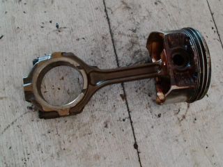 bontott NISSAN MURANO Dugattyú és Hajtókar