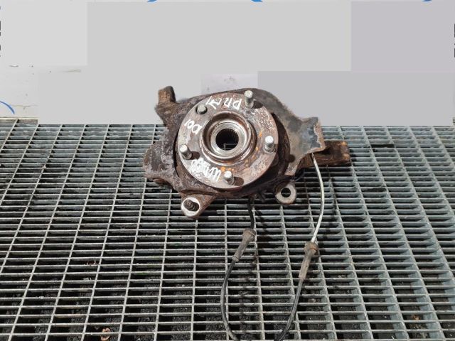 bontott NISSAN MURANO Jobb első Csonkállvány