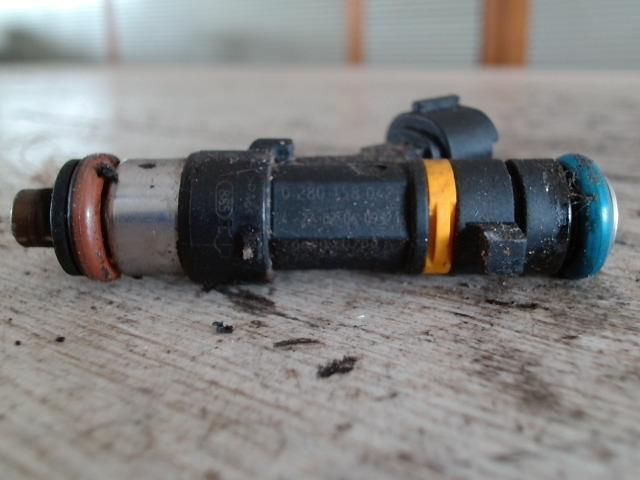 bontott NISSAN MURANO Porlasztó (1 db)