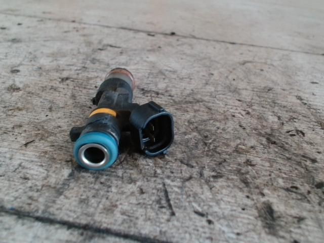 bontott NISSAN MURANO Porlasztó (1 db)