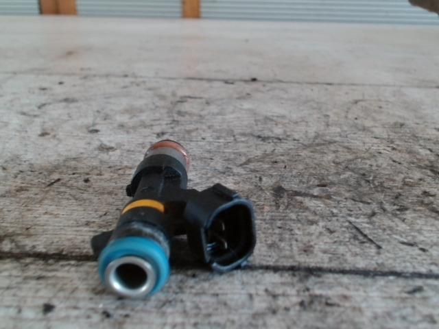 bontott NISSAN MURANO Porlasztó (1 db)