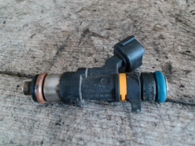 bontott NISSAN MURANO Porlasztó (1 db)