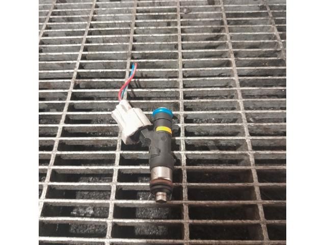 bontott NISSAN MURANO Porlasztó (1 db)