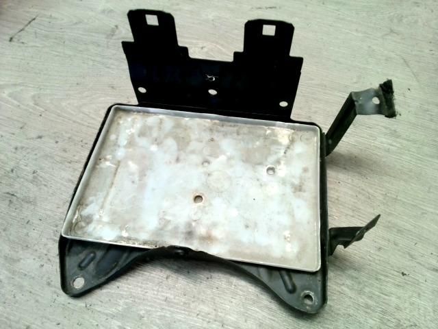 bontott NISSAN MURANO Akkumulátor Tartó