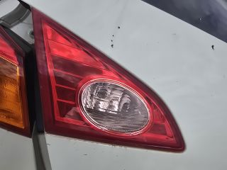 bontott NISSAN MURANO Bal Belső Hátsó Lámpa