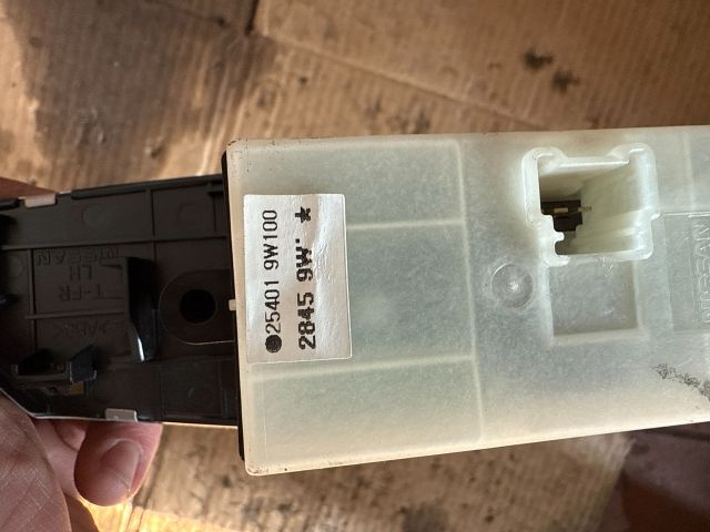 bontott NISSAN MURANO Bal első Ablakemelő Kapcsoló