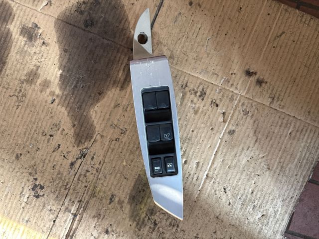 bontott NISSAN MURANO Bal első Ablakemelő Kapcsoló