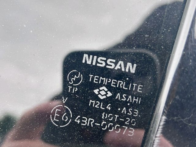 bontott NISSAN MURANO Bal első Ajtó (Üres lemez)