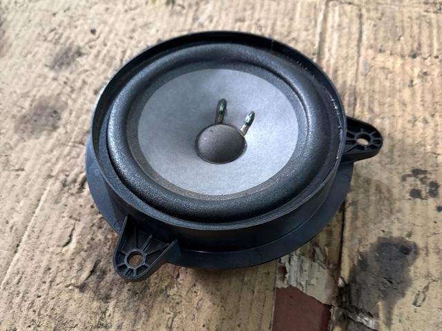 bontott NISSAN MURANO Bal első Hangszóró