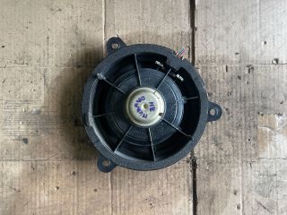 bontott NISSAN MURANO Bal hátsó Hangszóró