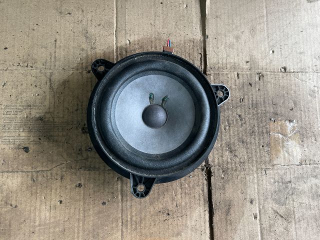 bontott NISSAN MURANO Bal hátsó Hangszóró