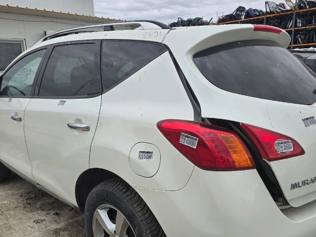 bontott NISSAN MURANO Bal hátsó Sárvédő