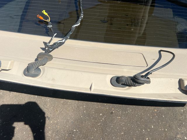 bontott NISSAN MURANO Csomagtérajtó (Üres lemez)