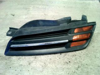 bontott NISSAN MURANO Első Lökhárító Bal Díszrács