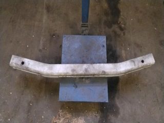 bontott NISSAN MURANO Első Lökhárító Merevítő (Fém)