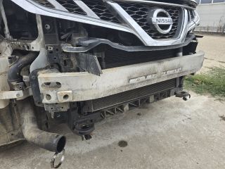 bontott NISSAN MURANO Első Lökhárító Merevítő (Fém)