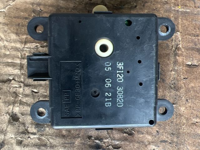 bontott NISSAN MURANO Fűtés Állító Motor