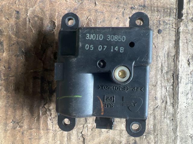 bontott NISSAN MURANO Fűtés Állító Motor