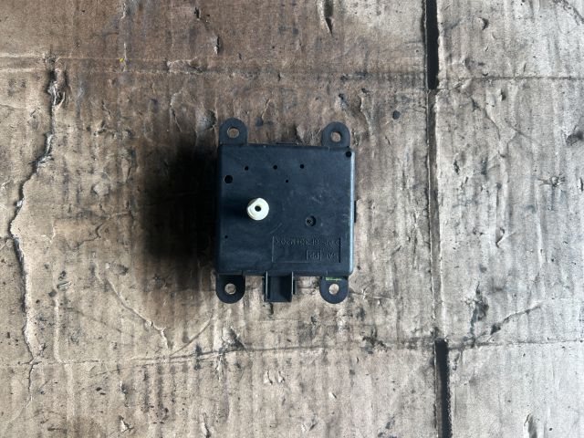 bontott NISSAN MURANO Fűtés Állító Motor