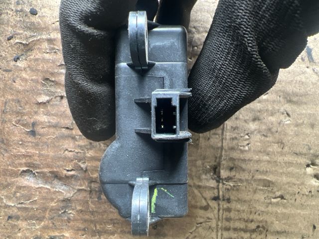 bontott NISSAN MURANO Fűtés Állító Motor