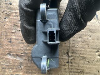 bontott NISSAN MURANO Fűtés Állító Motor