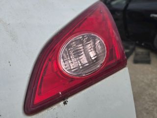 bontott NISSAN MURANO Jobb Belső Hátsó Lámpa