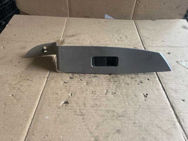 bontott NISSAN MURANO Jobb első Ablakemelő Kapcsoló