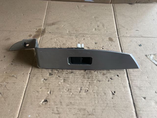 bontott NISSAN MURANO Jobb első Ablakemelő Kapcsoló