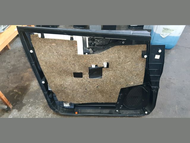 bontott NISSAN MURANO Jobb első Ajtó Kárpit