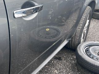 bontott NISSAN MURANO Jobb első Ajtó (Üres lemez)