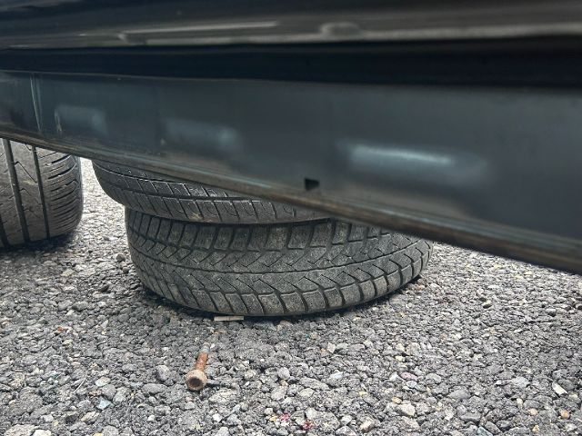 bontott NISSAN MURANO Jobb első Ajtó (Üres lemez)