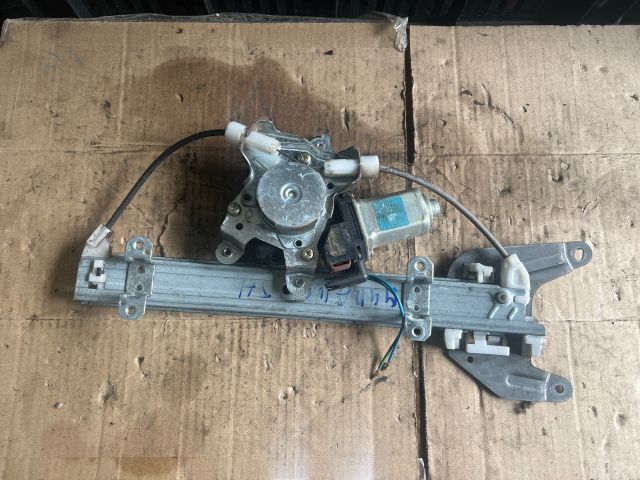 bontott NISSAN MURANO Jobb hátsó Ablakemelő Szerkezet (Elektromos)