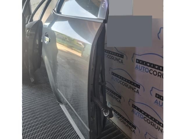 bontott NISSAN MURANO Jobb hátsó Ajtó (Üres lemez)