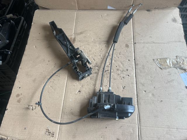 bontott NISSAN MURANO Jobb hátsó Ajtózár