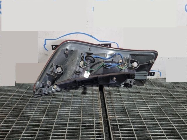 bontott NISSAN MURANO Jobb Hátsó Lámpa