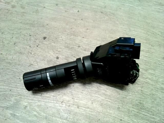 bontott NISSAN MURANO Jobb Kormánykapcsoló Ablaktörlő