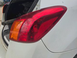 bontott NISSAN MURANO Jobb Külső Hátsó Lámpa
