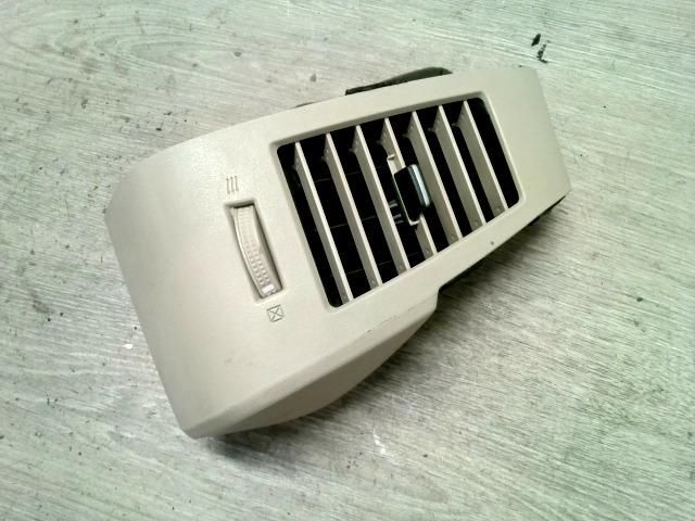 bontott NISSAN MURANO Jobb Szellőző