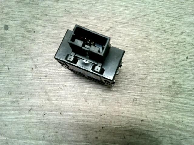 bontott NISSAN MURANO Kapcsoló (Magában)