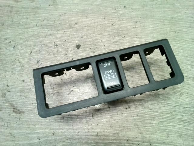 bontott NISSAN MURANO Kapcsoló (Magában)