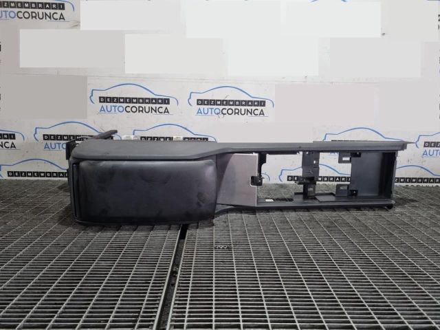 bontott NISSAN MURANO Könyöklő