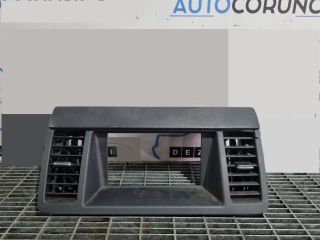 bontott NISSAN MURANO Középső Szellőző