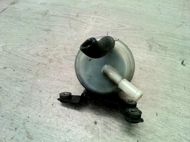 bontott NISSAN MURANO Szervóolaj Tartály