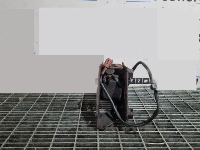 bontott NISSAN MURANO Tartó Bak