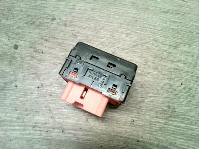 bontott NISSAN MURANO Tükör Kapcsoló