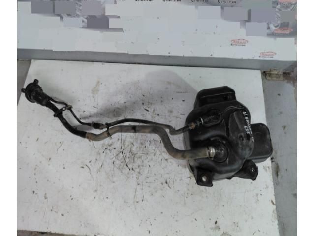 bontott NISSAN NAVARA AdBlue Tartály